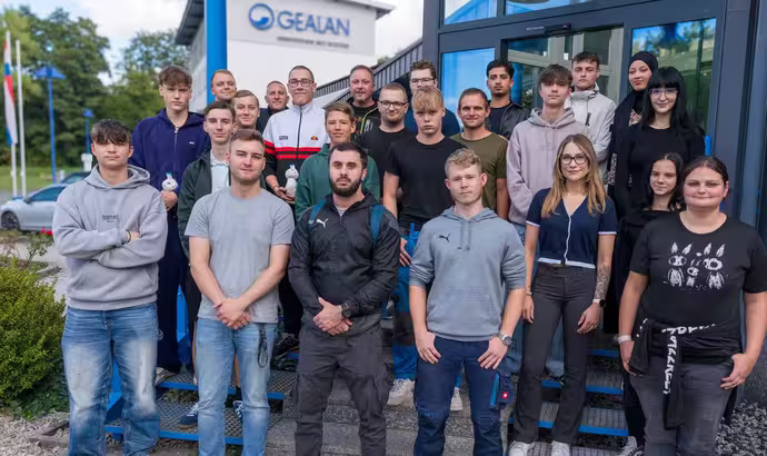 GEALAN Fenster-Systeme GmbH - Azubis Oberkotzau und Tanna 2026