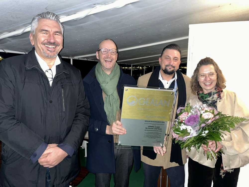 25-Jahre-GEALAN-x-Hoening-3 25-Jahre-GEALAN-x-Hoening-3