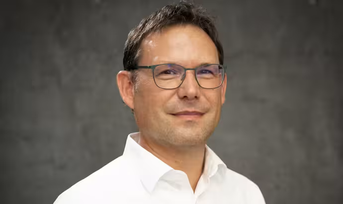 Career paths – change as a constant 