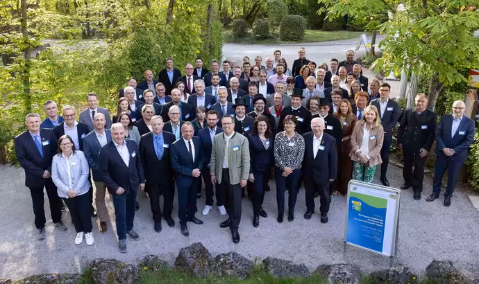 Gold-Urkunde für GEALAN