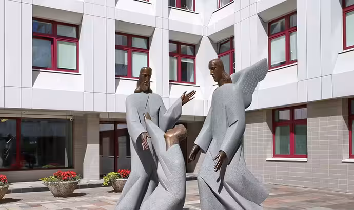 Spalvoti langai – daugiau galimybių fasado dizainui