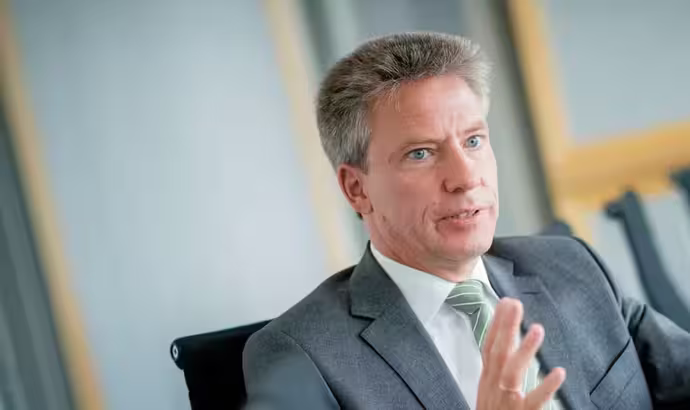 VEKA ir GEALAN atšaukia dalyvavimą parodose 
