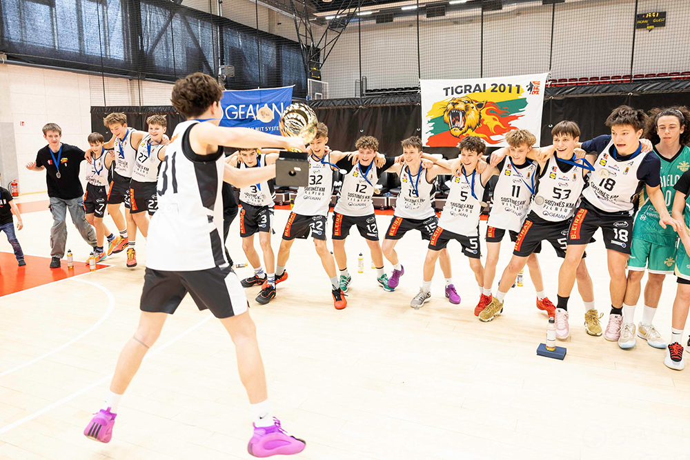 GEALAN_SKM_Auganti_karta