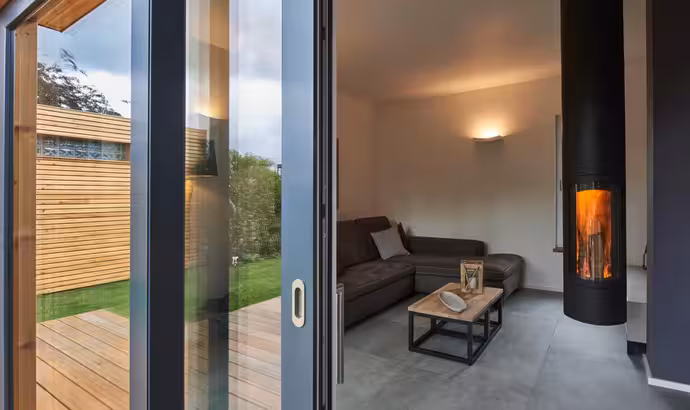 Profilo in PVC per serramenti: innovazione e resistenza per una produzione di alta gamma