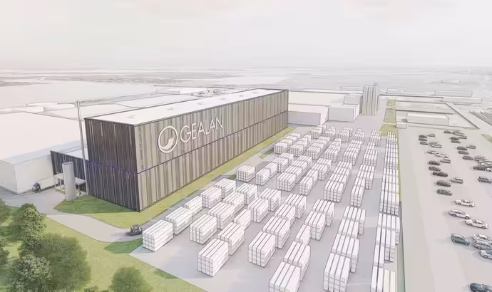 Multi-million euro project kicks off: Groundbreaking ceremony for the GEALAN high-bay warehouse in