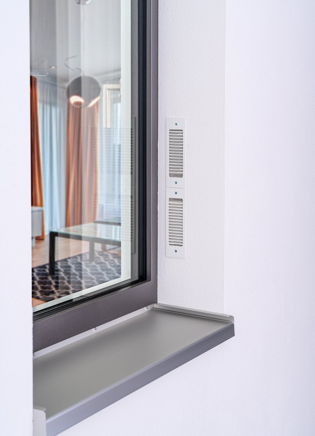 2-farbige-fenster.jpg