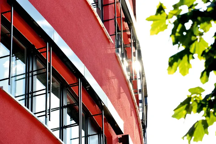 health_centre_on_the_banks_of_the_Rhein_desktop.jpg