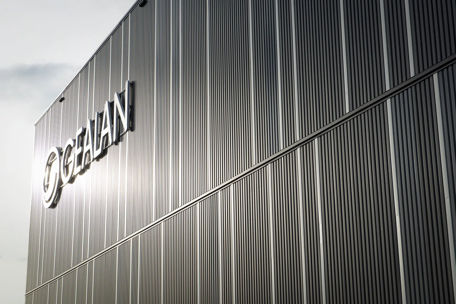 mega_cuboid_magasraktar_gealan_1.jpg