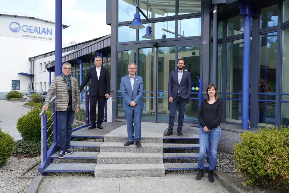 VFF-Besuch-bei-GEALAN-5-2021.jpg